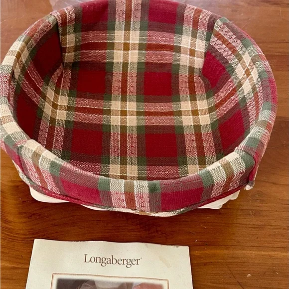 Longaberger Red and Green Plaid Divided Basket - Picture 5 of 6